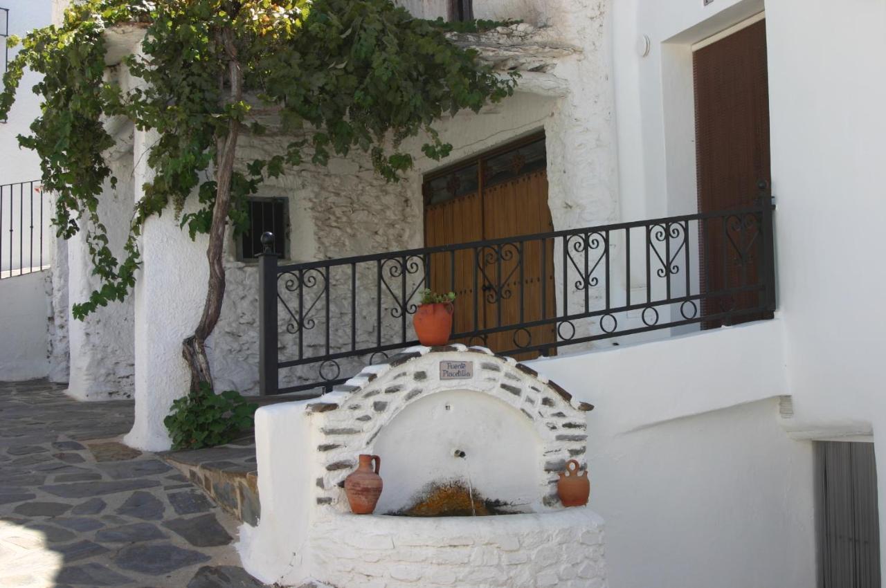 Apartamentos Y Casas Rurales Las Terrazas De La Alpujarra Bubión Eksteriør billede