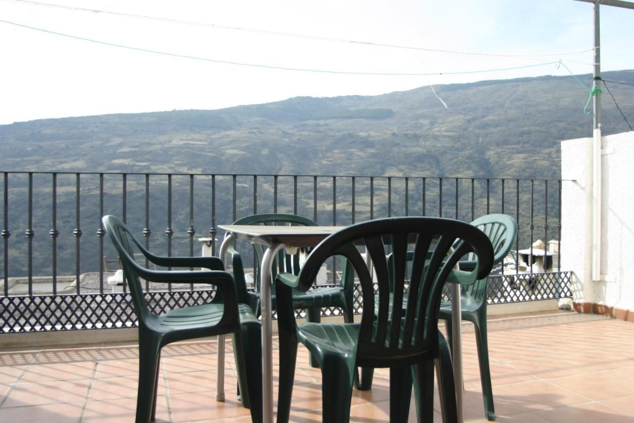 Apartamentos Y Casas Rurales Las Terrazas De La Alpujarra Bubión Eksteriør billede