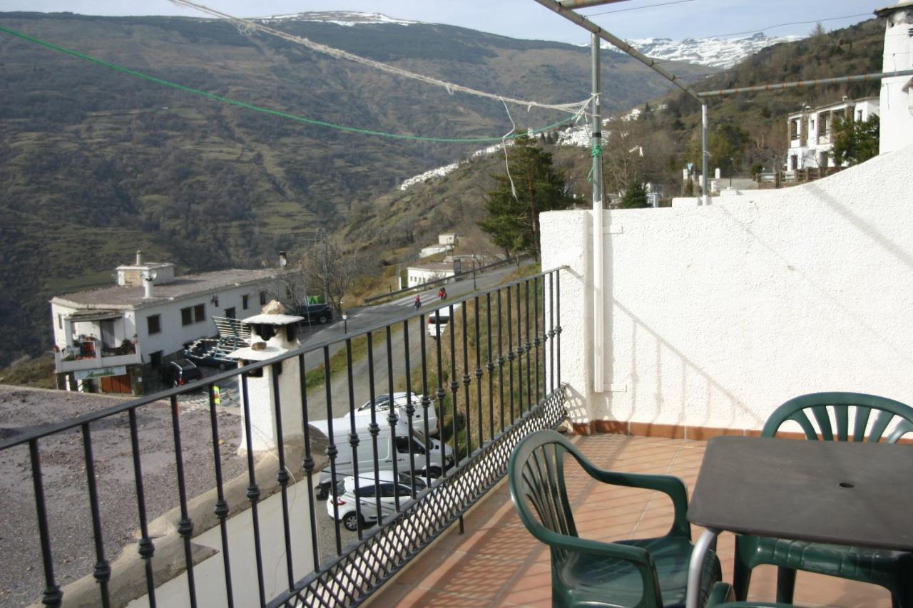 Apartamentos Y Casas Rurales Las Terrazas De La Alpujarra Bubión Eksteriør billede