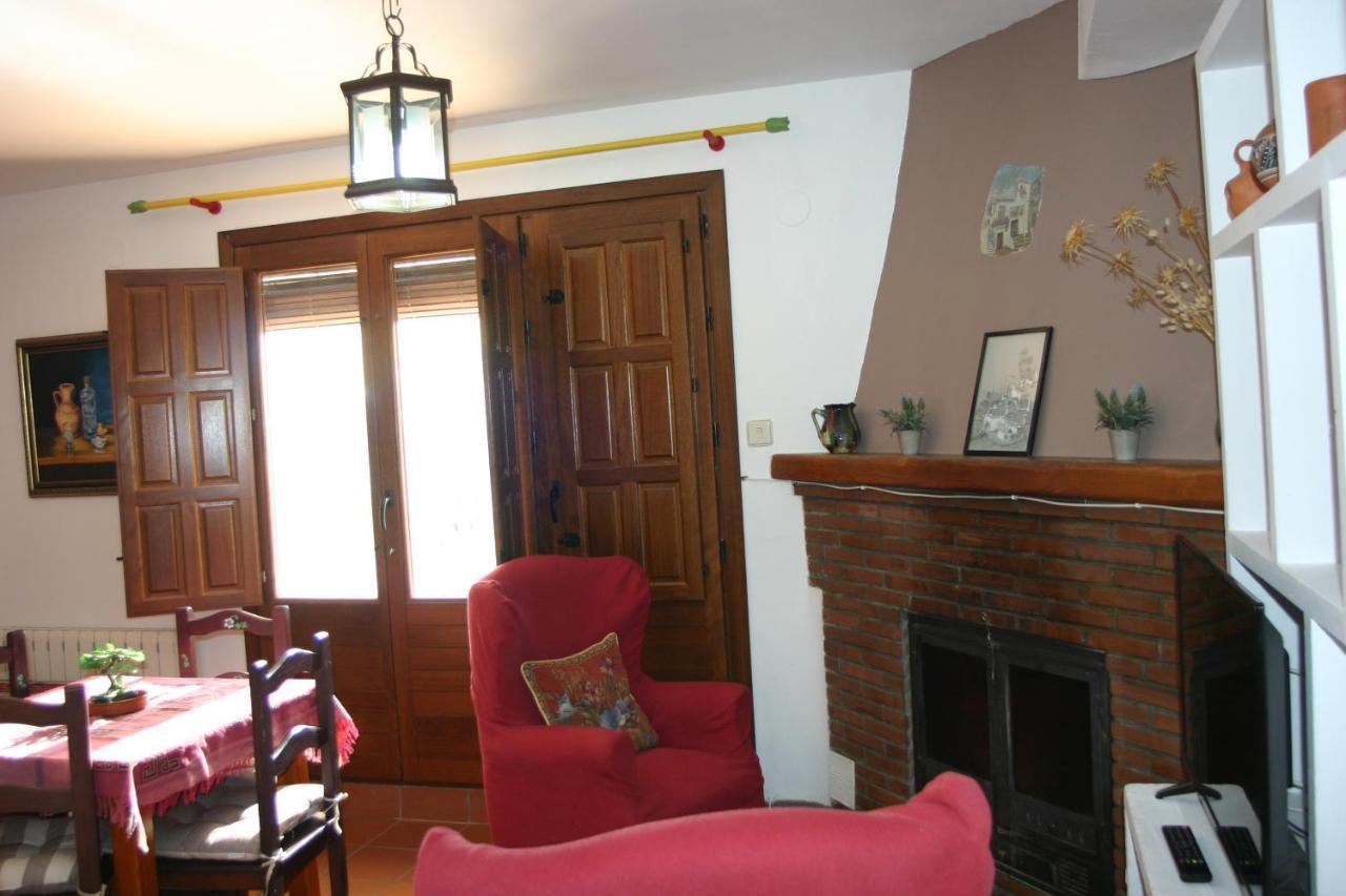 Apartamentos Y Casas Rurales Las Terrazas De La Alpujarra Bubión Eksteriør billede