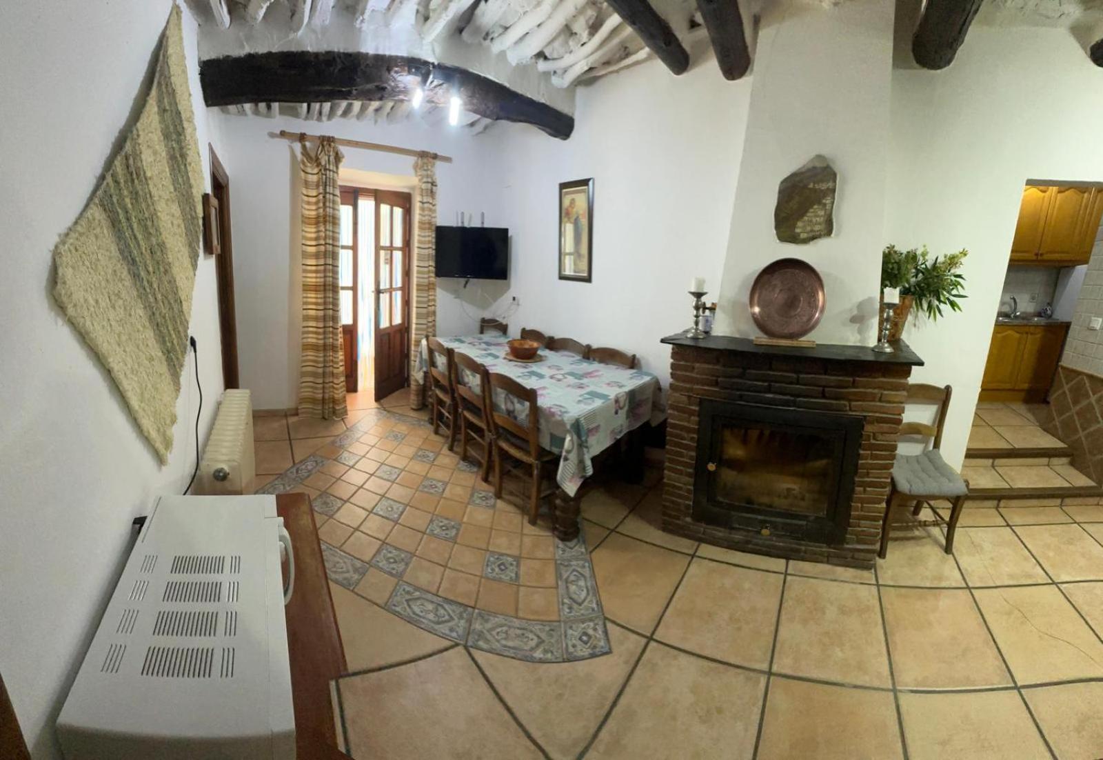 Apartamentos Y Casas Rurales Las Terrazas De La Alpujarra Bubión Eksteriør billede